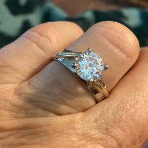 925 silver and Swarovski crystal engagement ring, 9